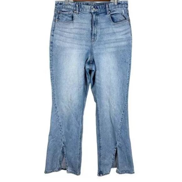 American Eagle Curvy 90’s Bootcut Jeans Split Hem, Size 18 Short High Rise - Picture 1 of 6